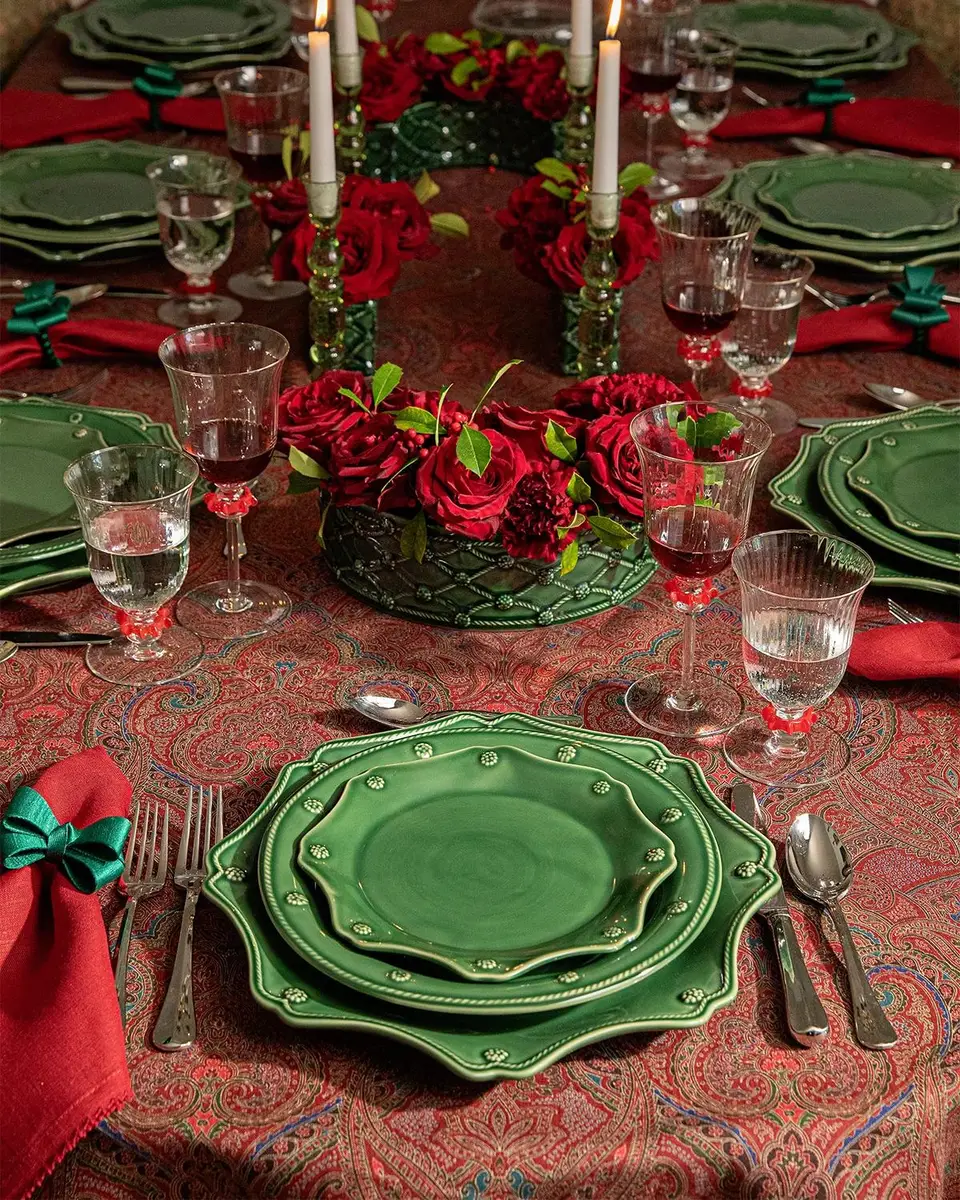 Juliska Berry Scallop Napkins, Set of 4 | Thumbnail 6 Juliska Berry Scallop Napkins, Set of 4 | Thumbnail 6