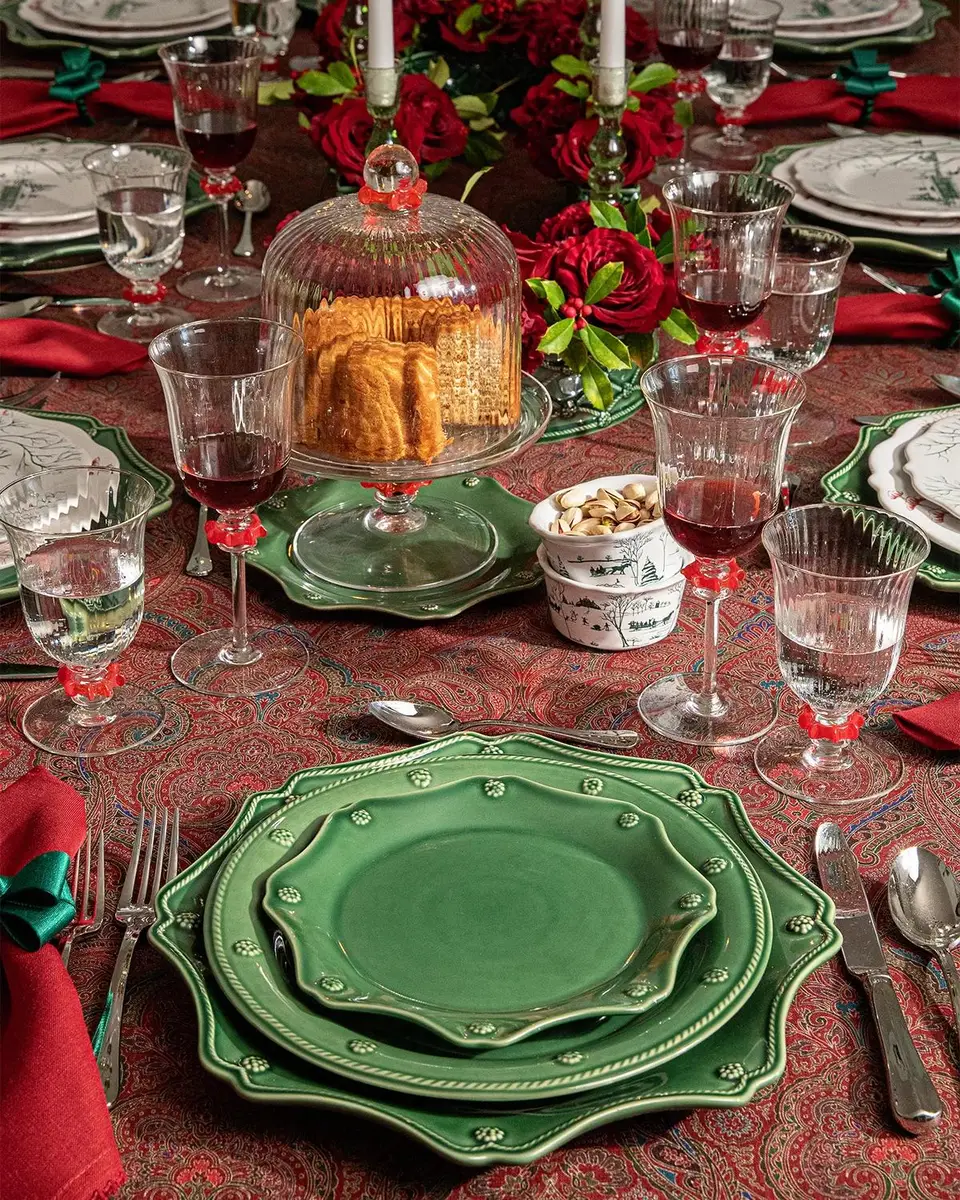 Juliska Berry & Thread 16-Piece Place Setting | Thumbnail 4 Juliska Berry & Thread 16-Piece Place Setting | Thumbnail 4