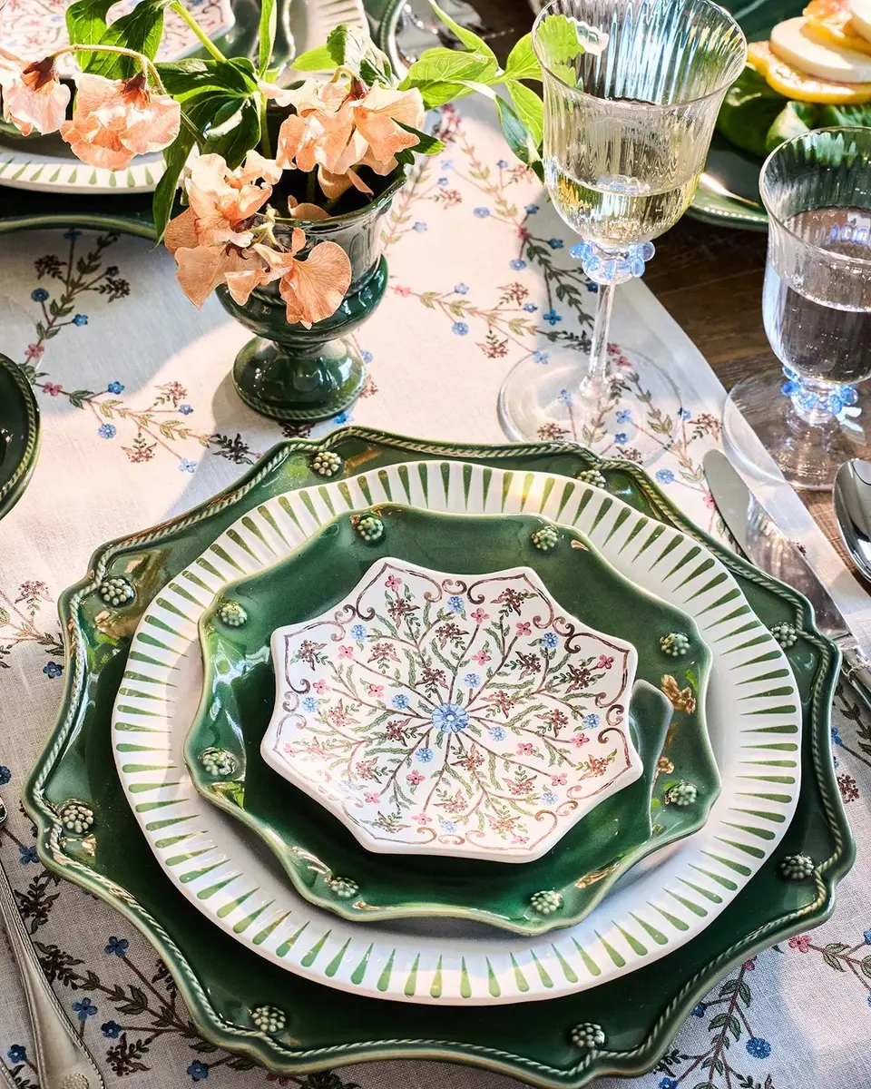 Juliska Berry & Thread Scalloped Dessert/Salad Plate | Thumbnail 4 Juliska Berry & Thread Scalloped Dessert/Salad Plate | Thumbnail 4
