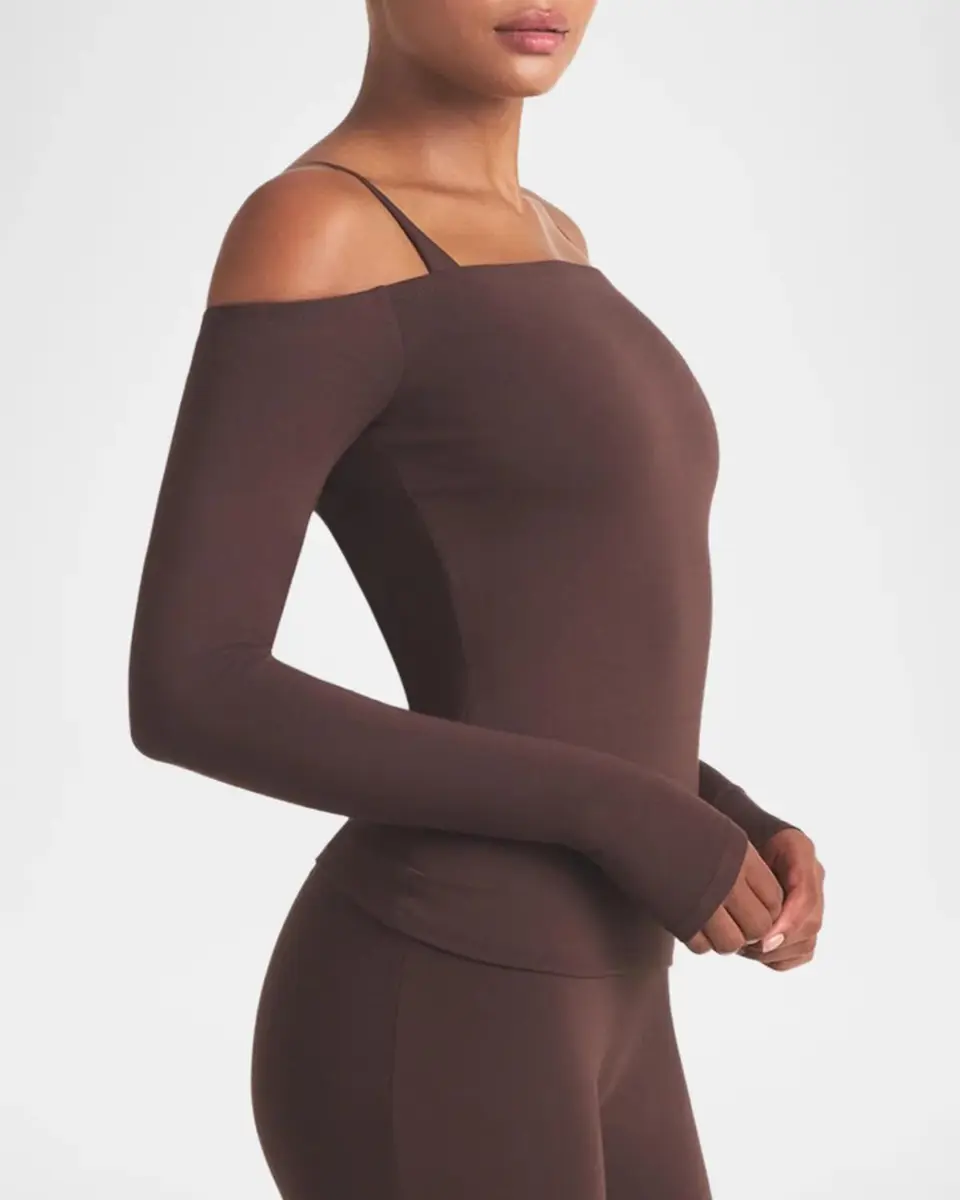 Skims Smooth Layers Off-Shoulder Top | Thumbnail 4 Skims Smooth Layers Off-Shoulder Top | Thumbnail 4