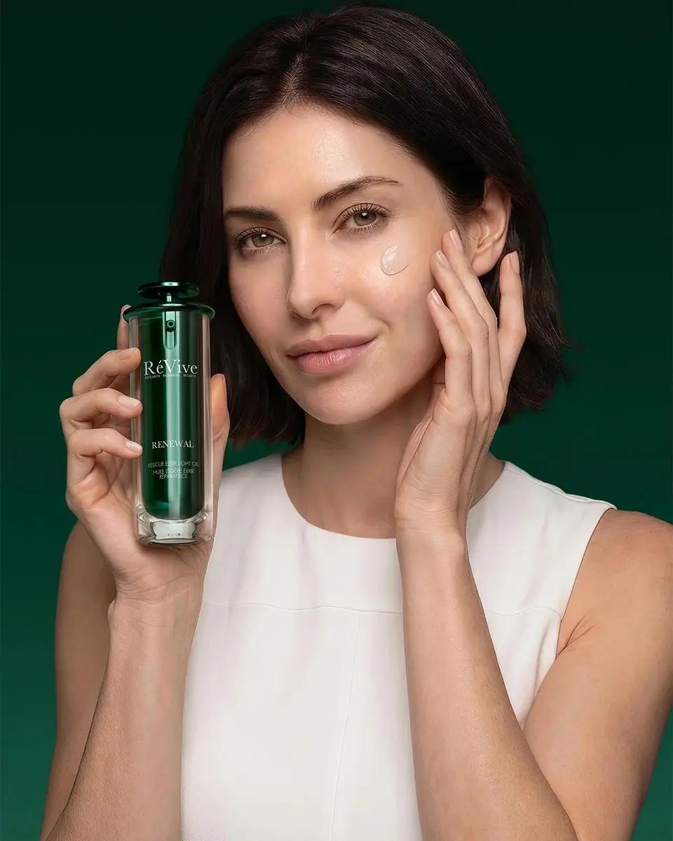 RéVive Renewal Rescue Elixir Light Oil | Thumbnail 2