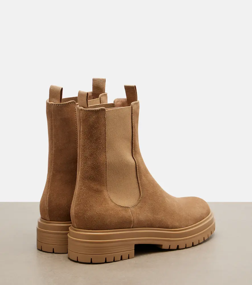 Gianvito Rossi Chester suede Chelsea boots | Thumbnail 3 Gianvito Rossi Chester suede Chelsea boots | Thumbnail 3