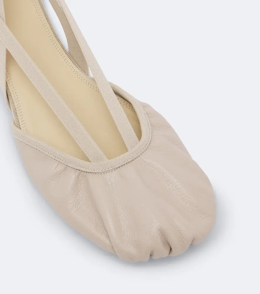Lemaire Pedille leather ballet flats | Thumbnail 2