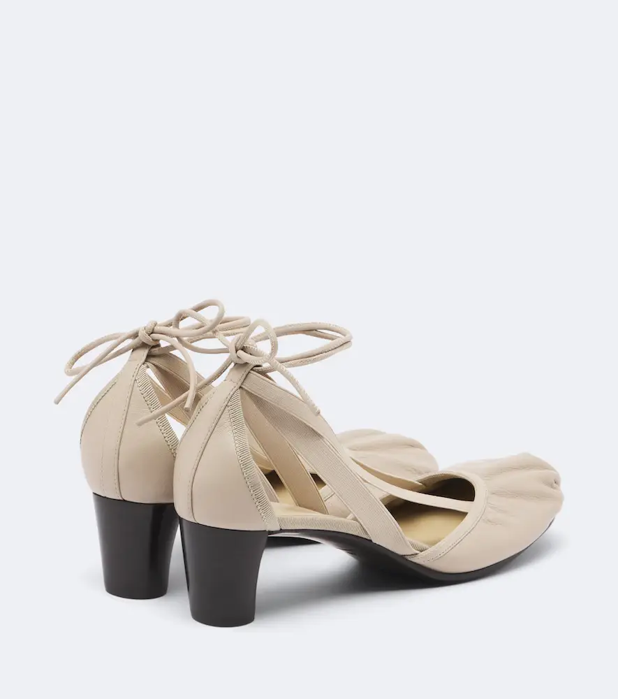 Lemaire Pedille leather pumps | Thumbnail 3 Lemaire Pedille leather pumps | Thumbnail 3
