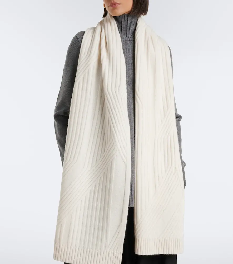 Joseph Coral wool scarf | Thumbnail 5
