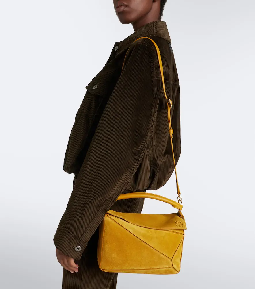 Loewe Featherlight Puzzle Small suede top-handle bag | Thumbnail 5 Loewe Featherlight Puzzle Small suede top-handle bag | Thumbnail 5