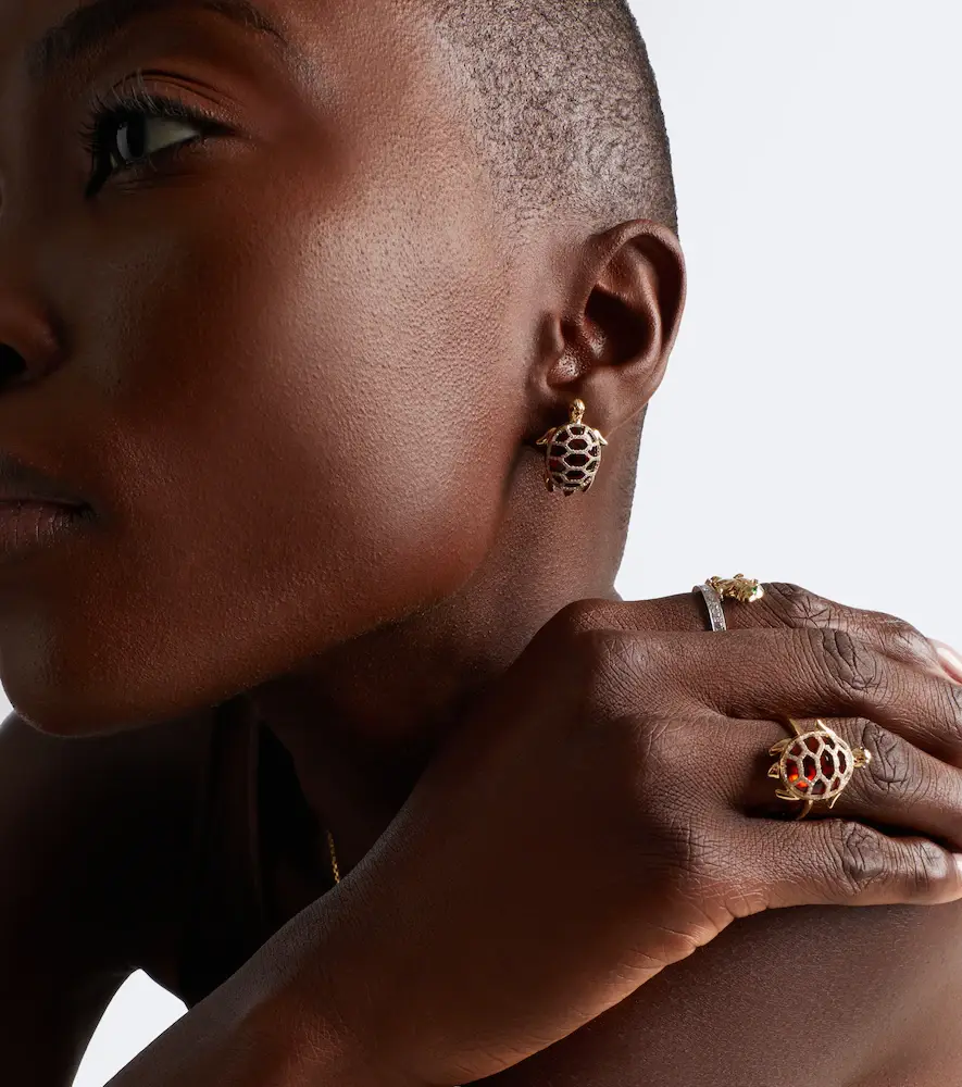 Yvonne Léon Yvonne Léon Tortue 9kt gold earrings with diamonds and resin | Thumbnail 4 Yvonne Léon Yvonne Léon Tortue 9kt gold earrings with diamonds and resin | Thumbnail 4