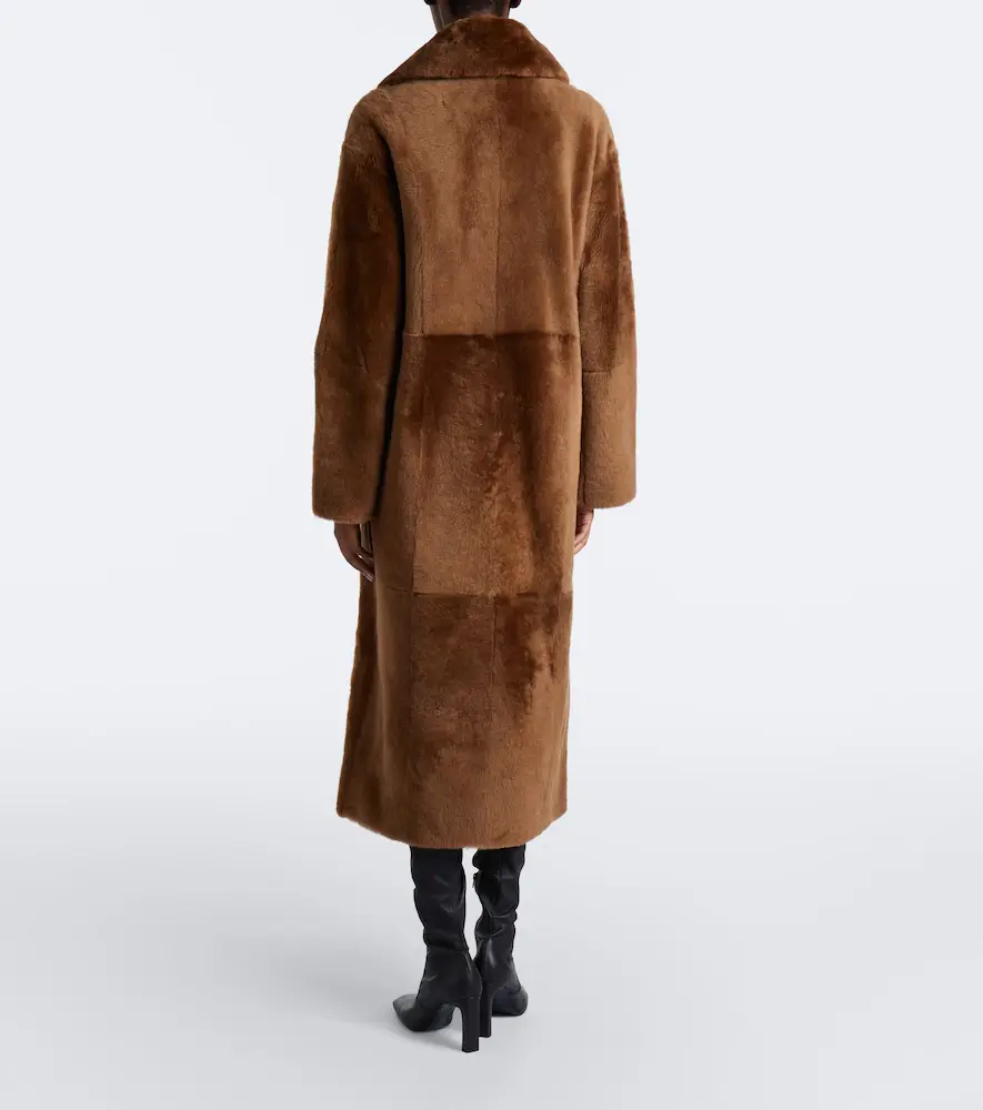 Yves Salomon Reversible shearling and leather coat | Thumbnail 4