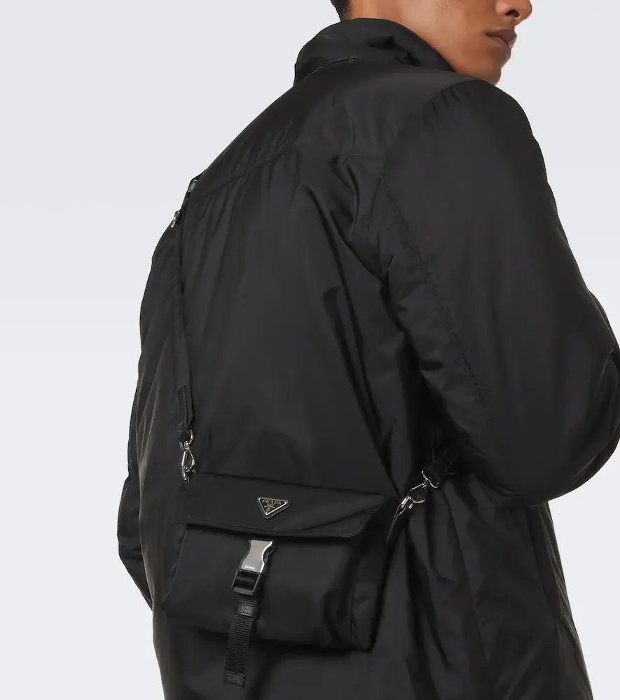 Prada Re-Nylon phone pouch | Thumbnail 6 Prada Re-Nylon phone pouch | Thumbnail 6