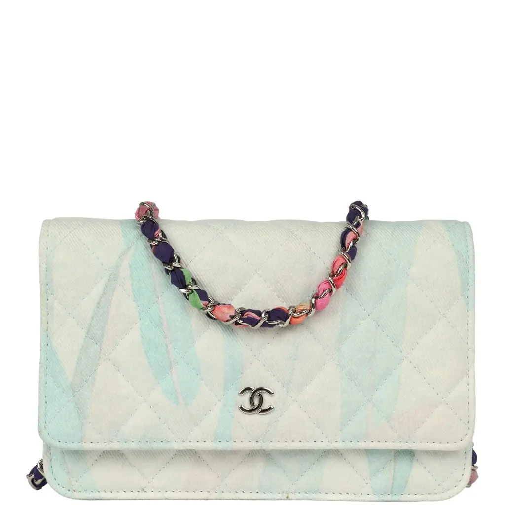 Chanel "Jungle Jeans" Wallet on Chain Light Blue, Multicolor Printed Denim Silver Hardware Chanel "Jungle Jeans" Wallet on Chain Light Blue, Multicolor Printed Denim Silver Hardware