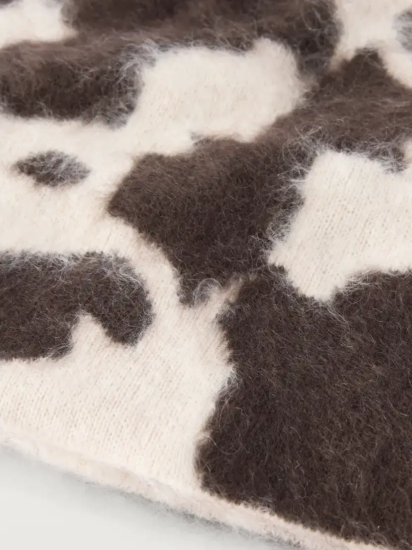 Guest In Residence Grizzly Cowhide Cashmere Beanie | Thumbnail 4 Guest In Residence Grizzly Cowhide Cashmere Beanie | Thumbnail 4