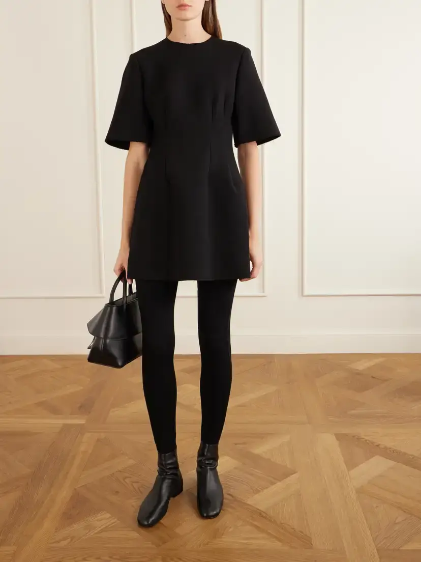 TOTEME Contour Leather Ankle Boots | Thumbnail 4 TOTEME Contour Leather Ankle Boots | Thumbnail 4