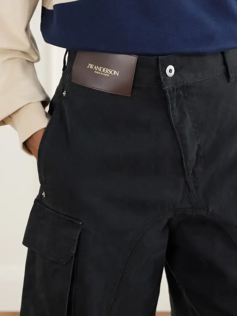 JW Anderson Twisted Patch Pocket Cotton-twill Shorts | Thumbnail 5
