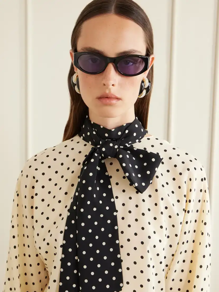 Valentino Eyewear Vlogo-embellished Round-frame Acetate Sunglasses | Thumbnail 2 Valentino Eyewear Vlogo-embellished Round-frame Acetate Sunglasses | Thumbnail 2