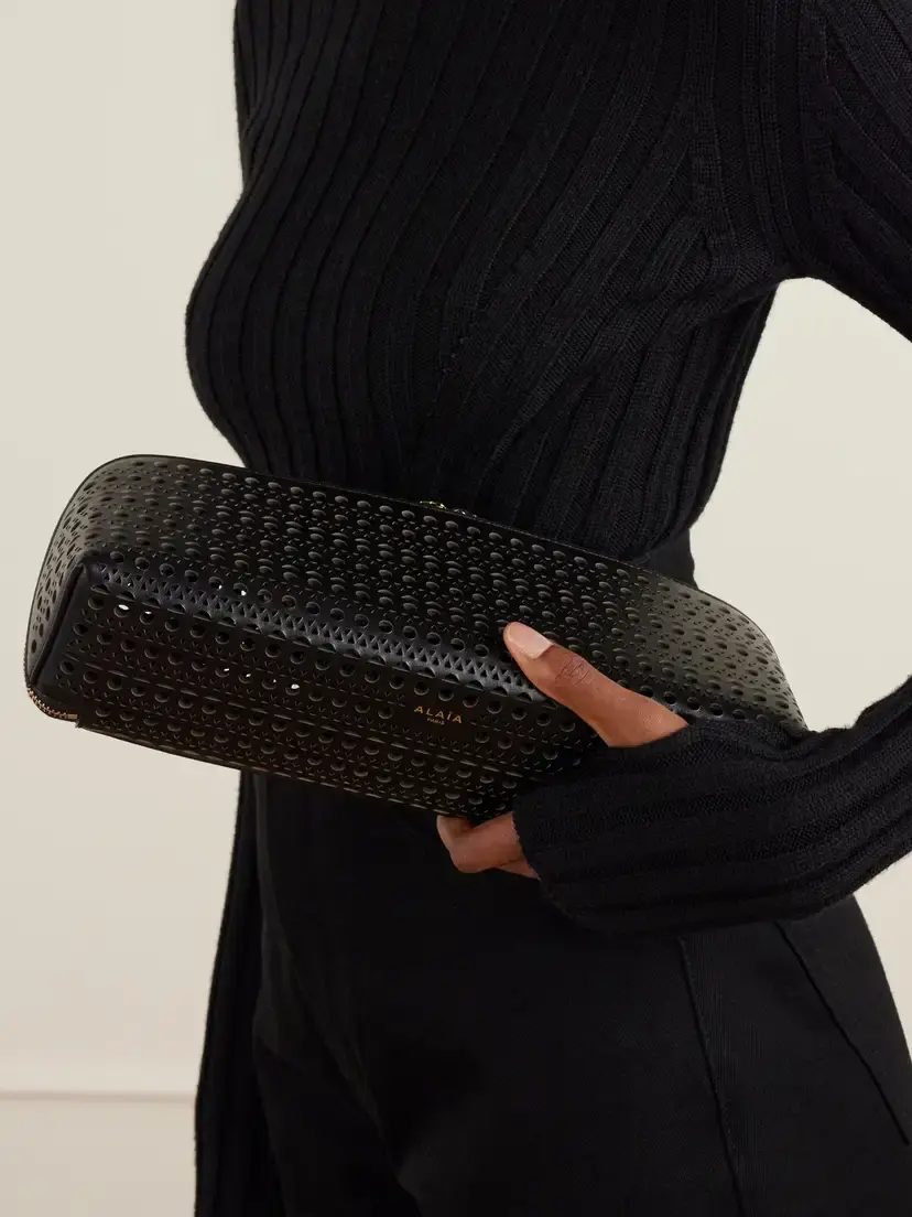 Alaïa Delta Laser-cut Leather Clutch | Thumbnail 2 Alaïa Delta Laser-cut Leather Clutch | Thumbnail 2
