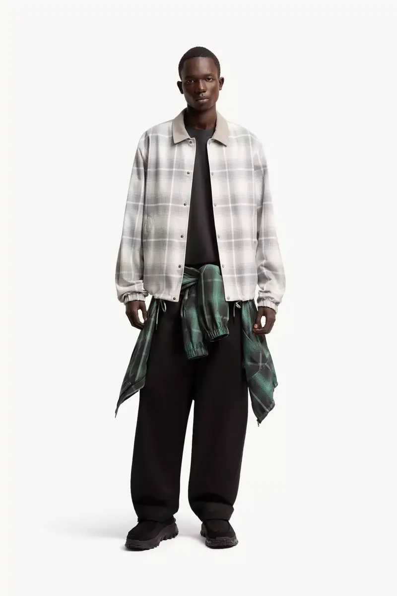 Moncler Ryūha Reversible Shirt Jacket | Thumbnail 3 Moncler Ryūha Reversible Shirt Jacket | Thumbnail 3