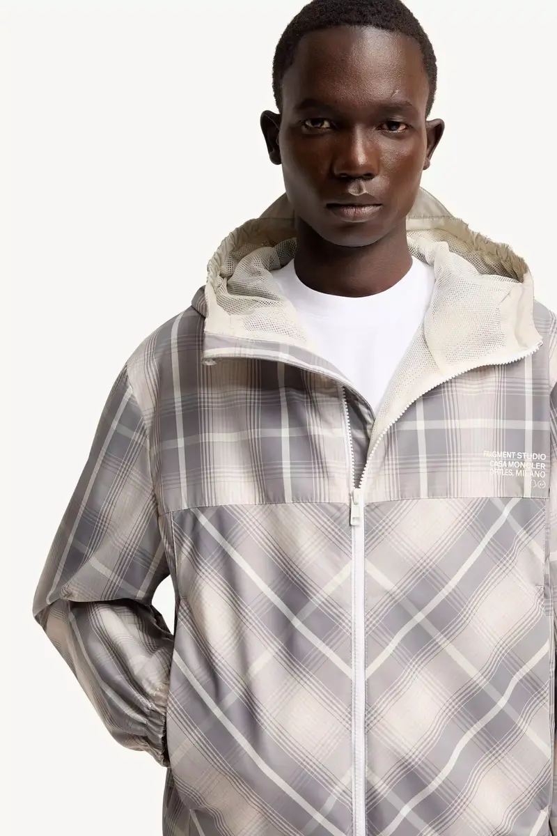 Moncler Jitsuyō Hooded Windbreaker | Thumbnail 8