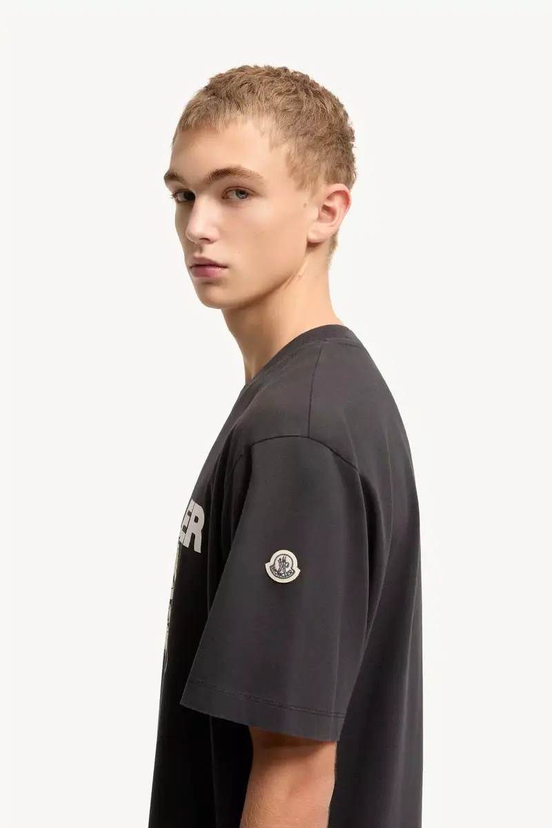 Moncler Dog Print Cotton T-shirt | Thumbnail 4 Moncler Dog Print Cotton T-shirt | Thumbnail 4