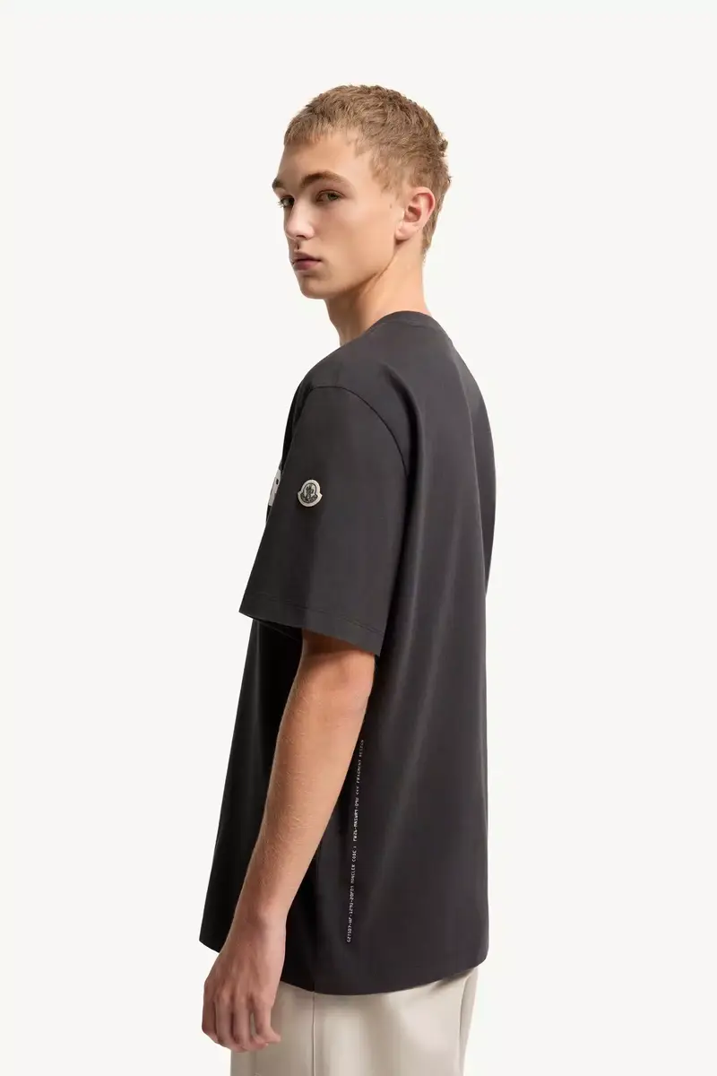 Moncler Dog Print Cotton T-shirt | Thumbnail 7 Moncler Dog Print Cotton T-shirt | Thumbnail 7
