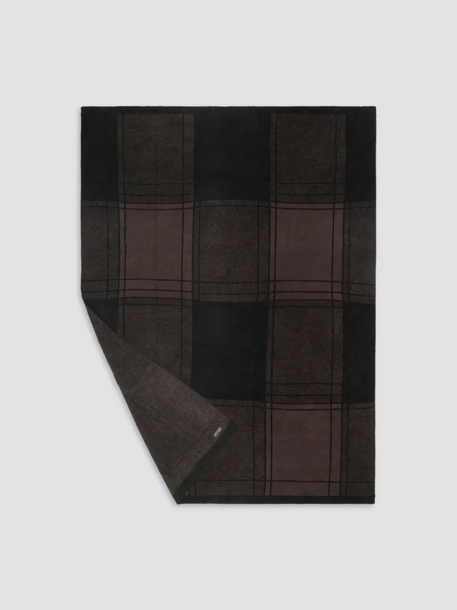 Barefoot Dreams CozyChic Buffalo Plaid Throw Blanket | Thumbnail 3 Barefoot Dreams CozyChic Buffalo Plaid Throw Blanket | Thumbnail 3
