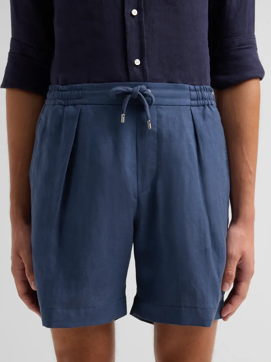 Ralph Lauren Purple Label Men's Silk-Linen Drawstring Shorts | Thumbnail 5