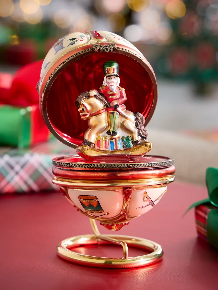 Komozja Nutcracker Hinged Egg Ornament | Thumbnail 2 Komozja Nutcracker Hinged Egg Ornament | Thumbnail 2