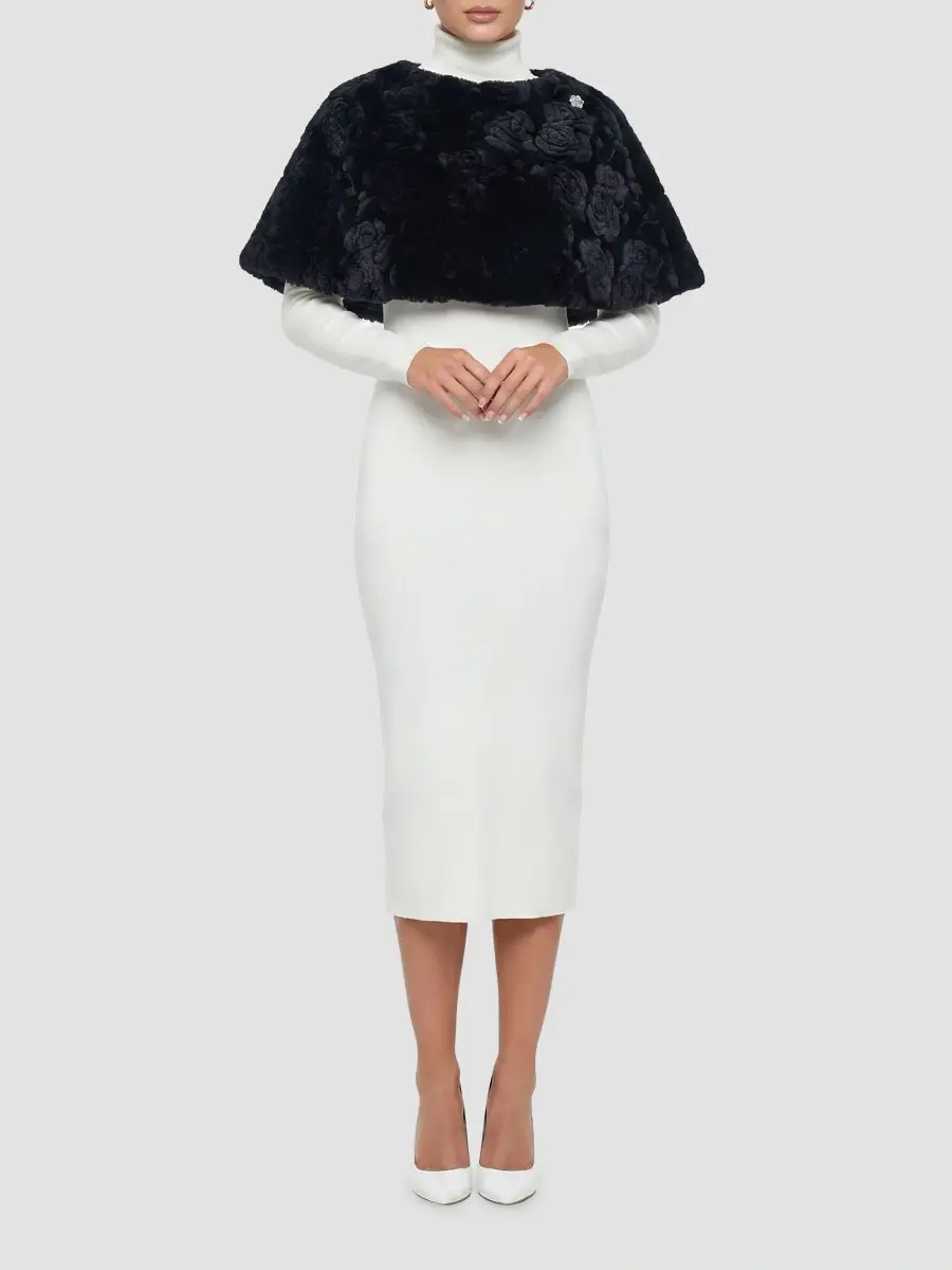 Gorski Women's Select Lamb Rose Cut Capelet | Thumbnail 2 Gorski Women's Select Lamb Rose Cut Capelet | Thumbnail 2