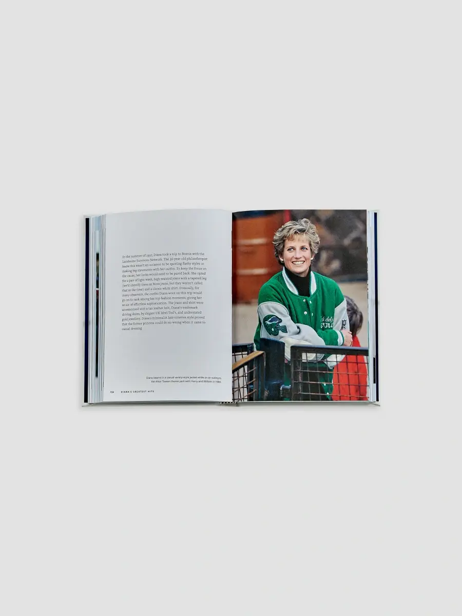 Graphic Image "Icons Of Style: Diana" Leather-Bound Hardcover Book | Thumbnail 5 Graphic Image "Icons Of Style: Diana" Leather-Bound Hardcover Book | Thumbnail 5