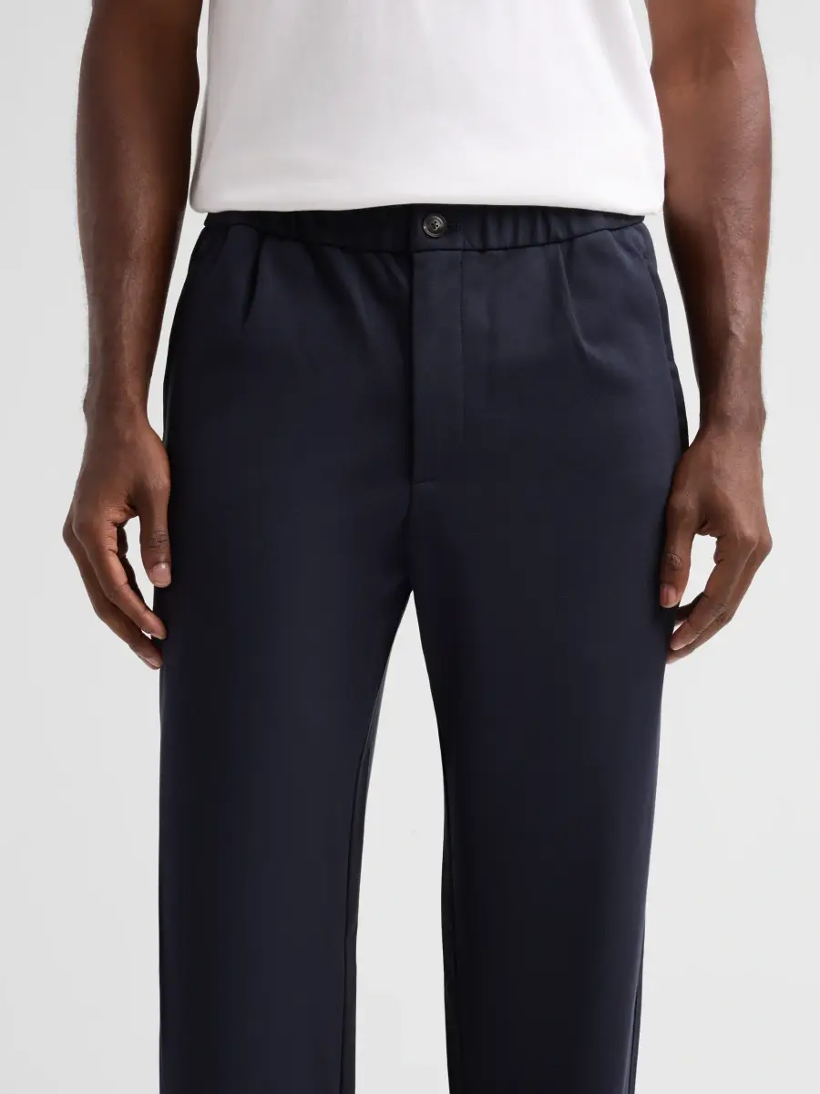Emporio Armani Men's Pleated Straight Pants | Thumbnail 5