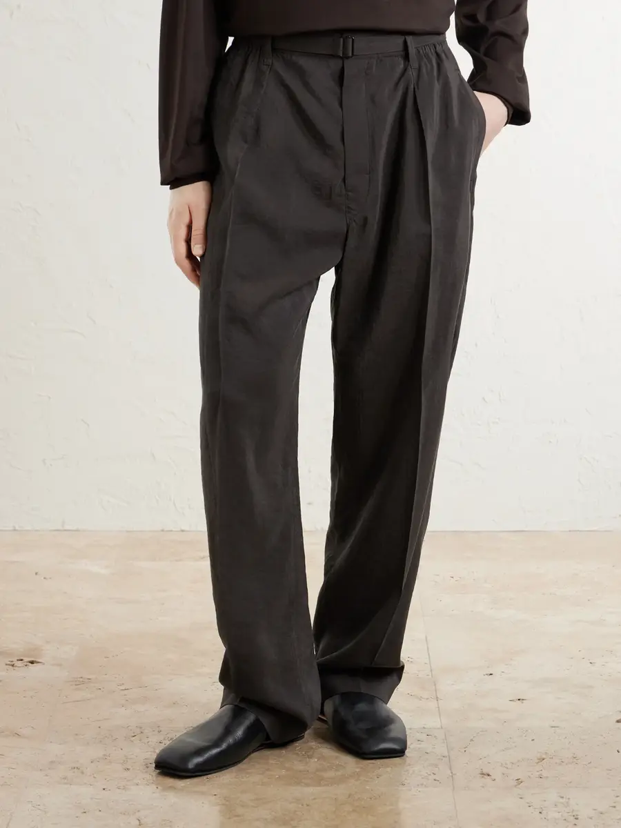 Lemaire Straight-Leg Silk-Blend Suit Trousers - Men | Thumbnail 3 Lemaire Straight-Leg Silk-Blend Suit Trousers - Men | Thumbnail 3