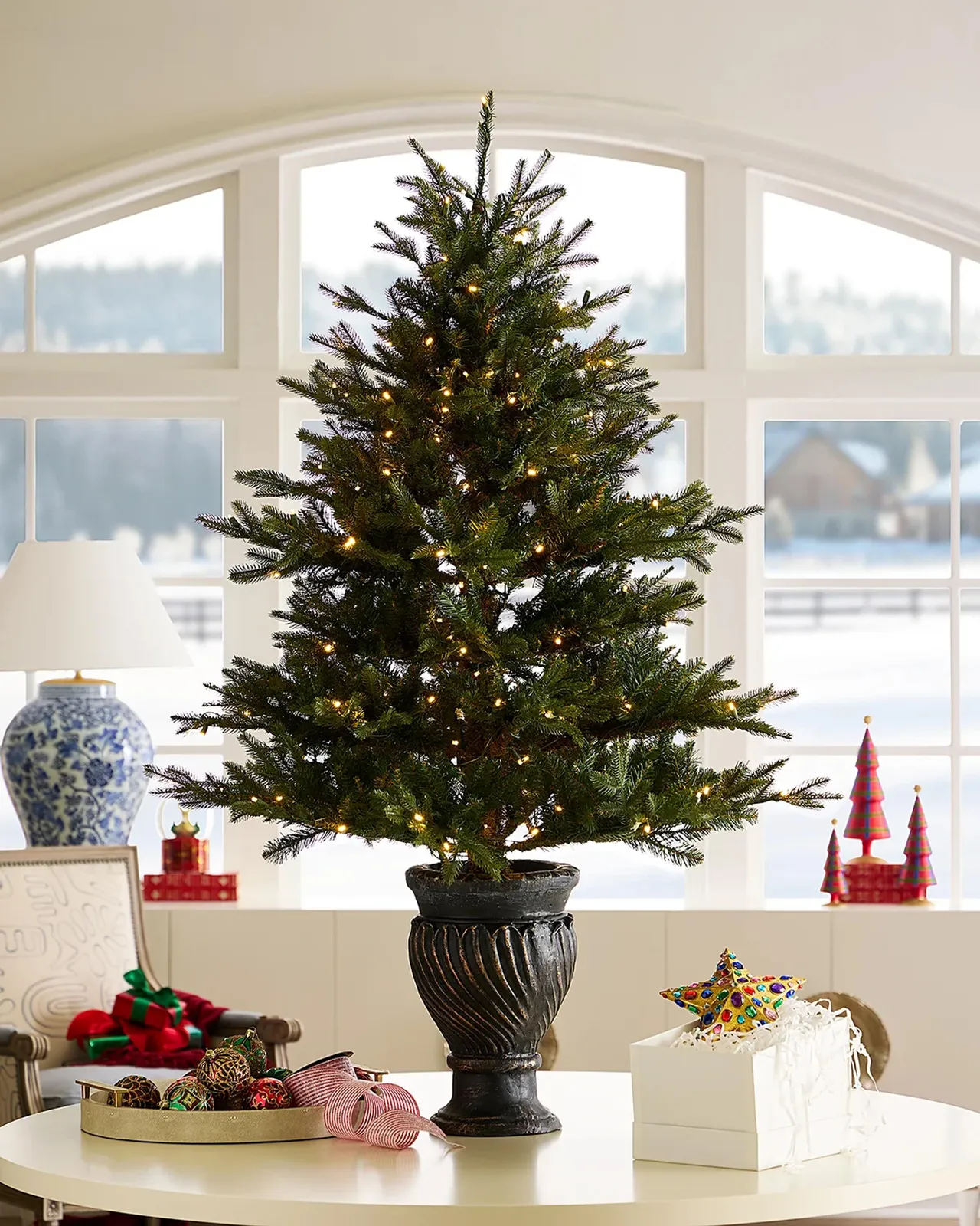 Barcana 4.5 ' Alaskan Deluxe Pre-Lit Christmas Tree with Tree Pot