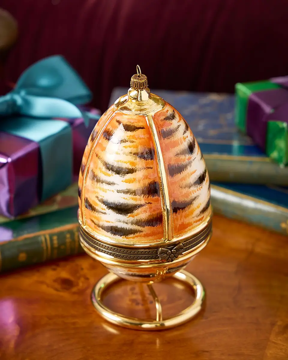 Komozja Tiger in Hinged Egg Christmas Ornament with Stand | Thumbnail 2 Komozja Tiger in Hinged Egg Christmas Ornament with Stand | Thumbnail 2