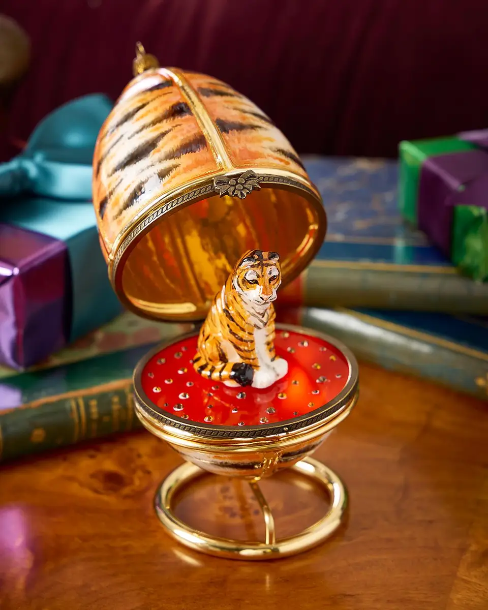 Komozja Tiger in Hinged Egg Christmas Ornament with Stand