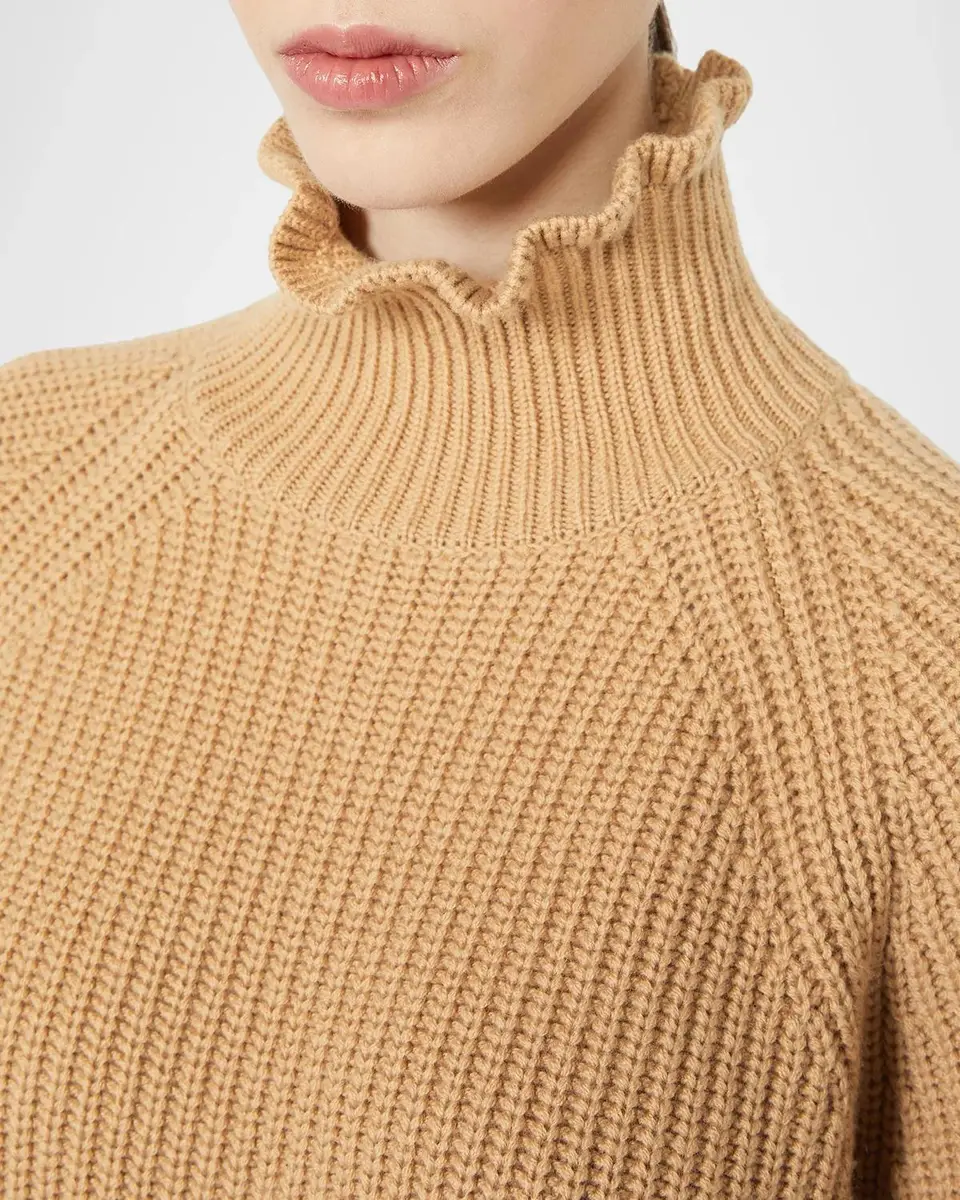 Max Mara Wool-Cashmere Ruffle Turtleneck Sweater | Thumbnail 5 Max Mara Wool-Cashmere Ruffle Turtleneck Sweater | Thumbnail 5