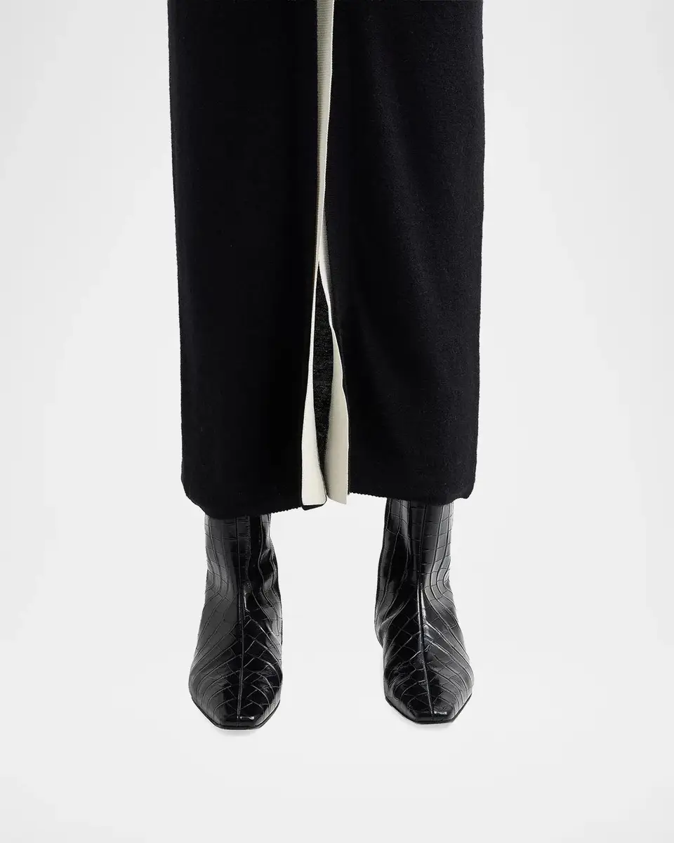 TOTEME Croc-Embossed Leather Chelsea Boots | Thumbnail 2 TOTEME Croc-Embossed Leather Chelsea Boots | Thumbnail 2
