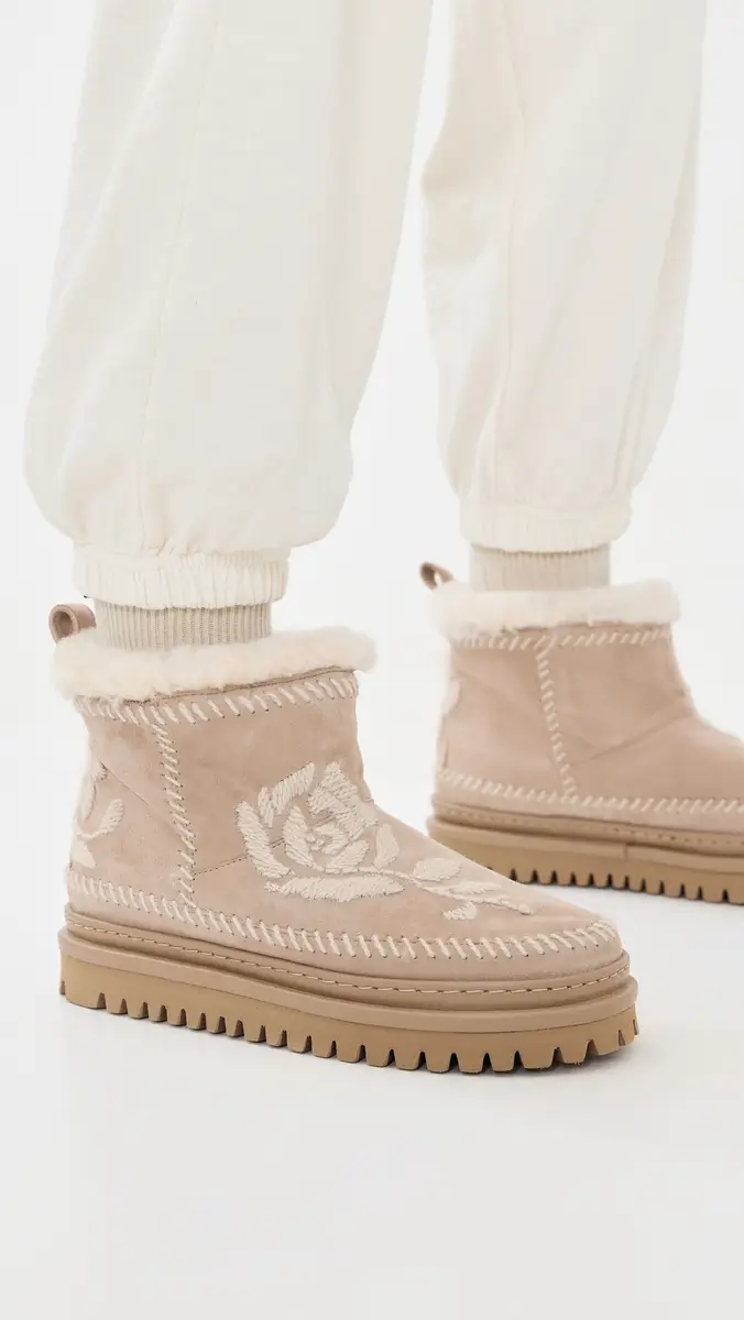 Laidback London Nyali 4.0 Rose Booties | Thumbnail 3