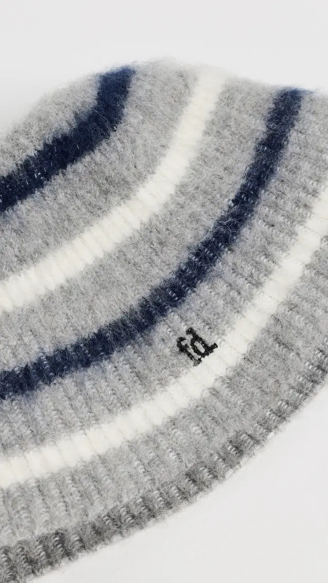 Favorite Daughter The Structured Knit Bucket | Thumbnail 4