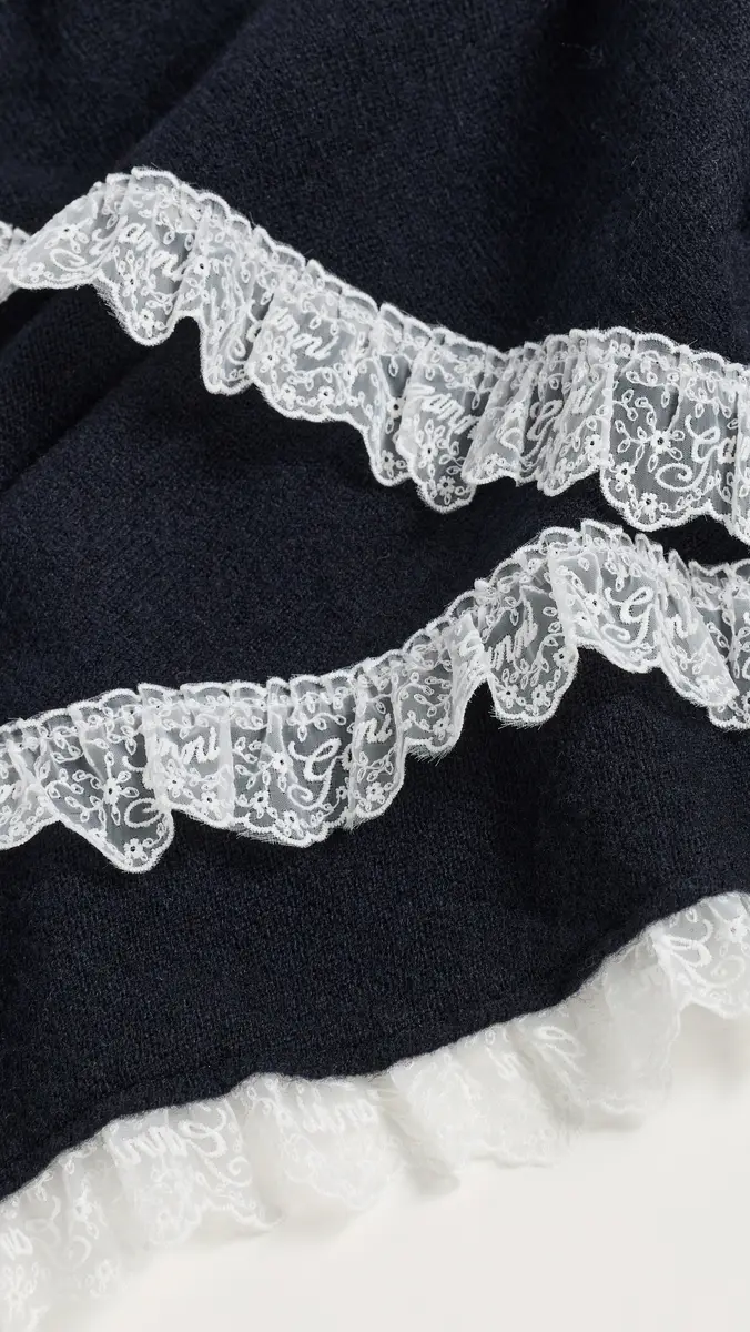 Ganni Wool Lace Triangular Scarf XXL | Thumbnail 4