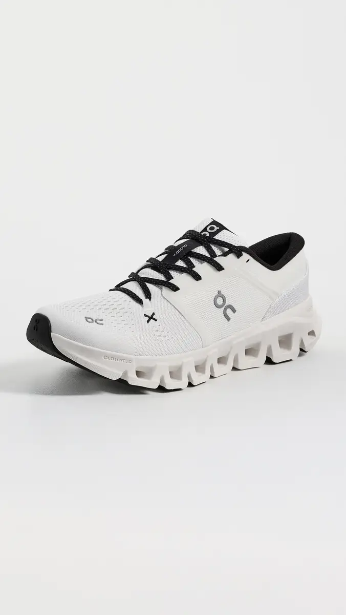 ON Cloud X 5 Sneakers | Thumbnail 2 ON Cloud X 5 Sneakers | Thumbnail 2