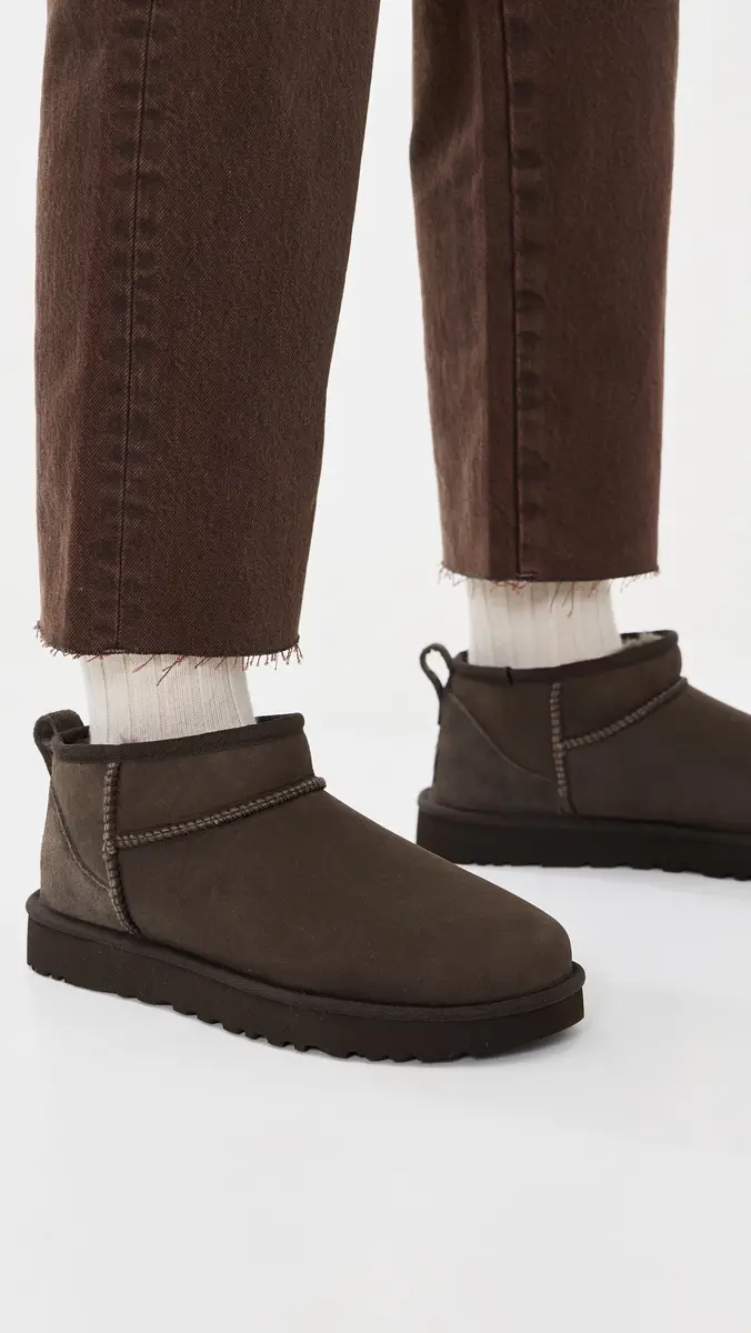 UGG Classic Ultra Mini Boots | Thumbnail 3 UGG Classic Ultra Mini Boots | Thumbnail 3