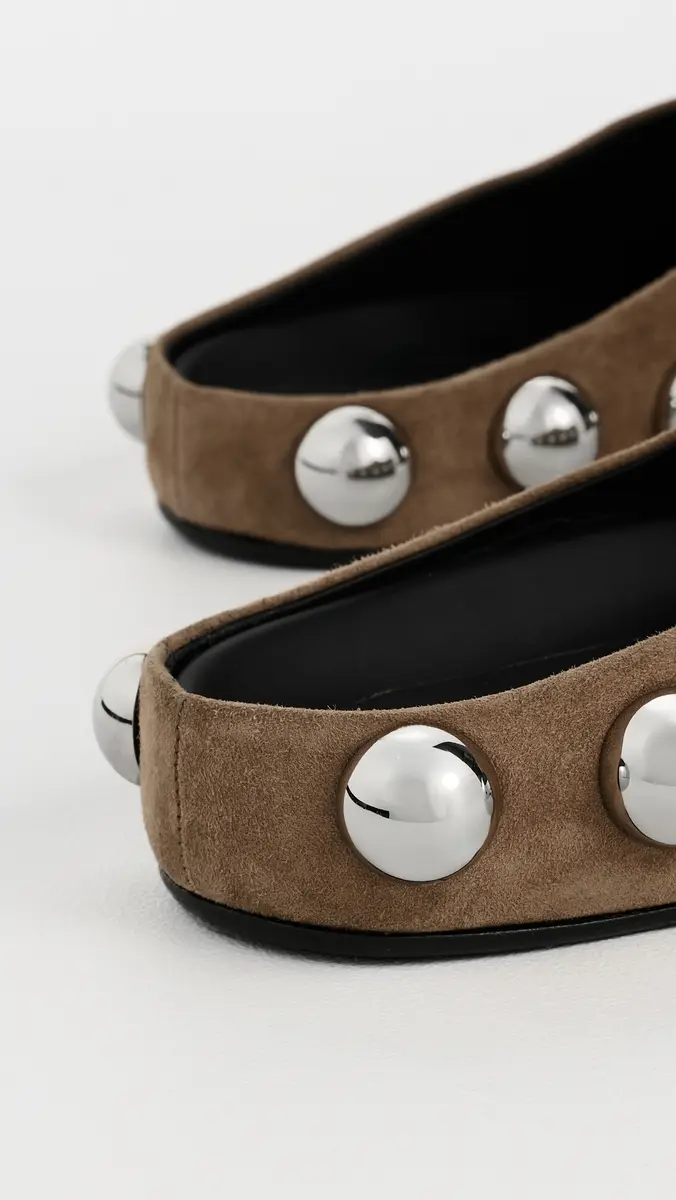 A.W.A.K.E. MODE A. W.A. K.E. MODE Anki Suede Clogs | Thumbnail 4 A.W.A.K.E. MODE A. W.A. K.E. MODE Anki Suede Clogs | Thumbnail 4