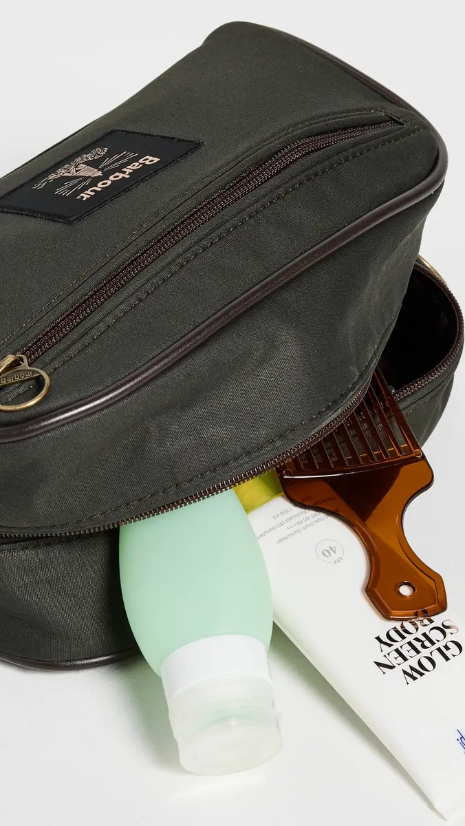 Barbour Wax Washbag | Thumbnail 5