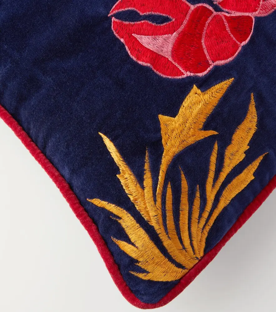 LES OTTOMANS Rock lobster embroidered cushion | Thumbnail 5