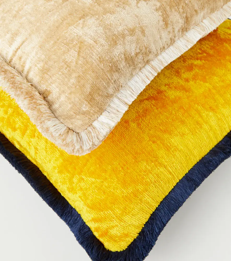 LES OTTOMANS Silk velvet cushion | Thumbnail 3