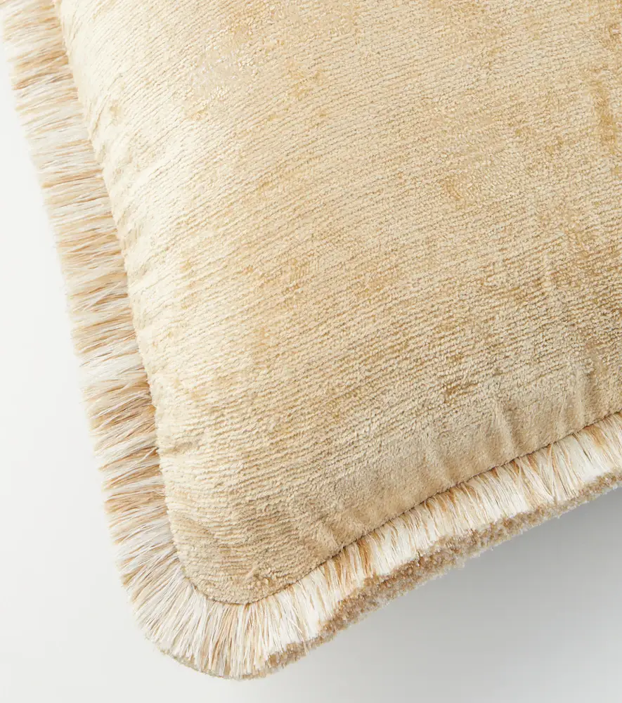 LES OTTOMANS Silk velvet cushion | Thumbnail 4