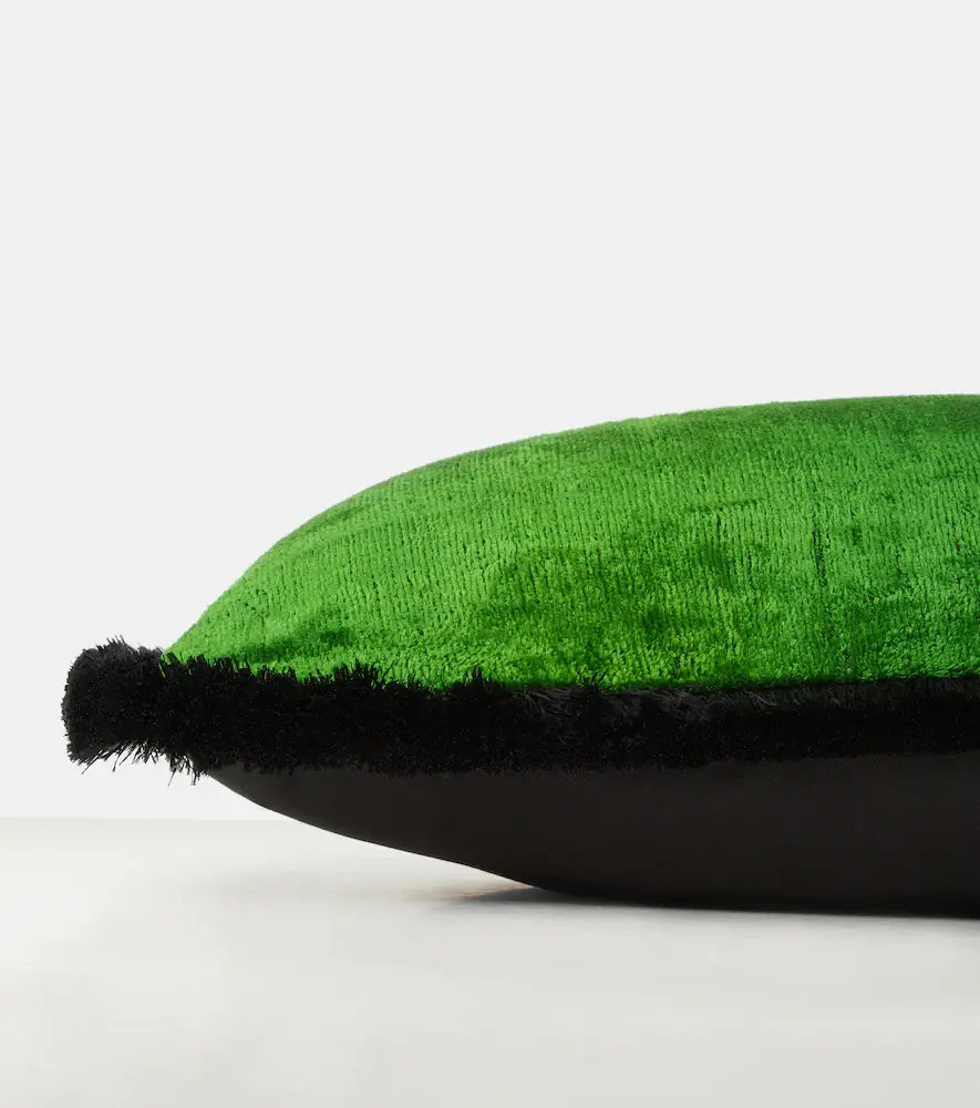 LES OTTOMANS Silk velvet cushion | Thumbnail 2