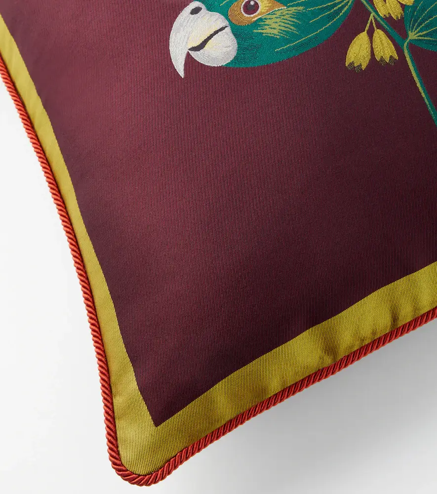 La DoubleJ Parrotstem cushion | Thumbnail 3