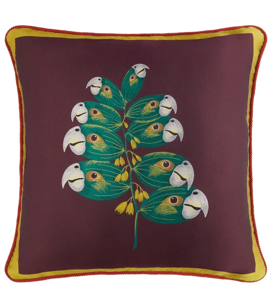 La DoubleJ Parrotstem cushion