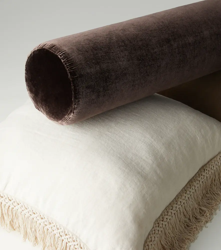 Once Milano Velvet cushion | Thumbnail 2