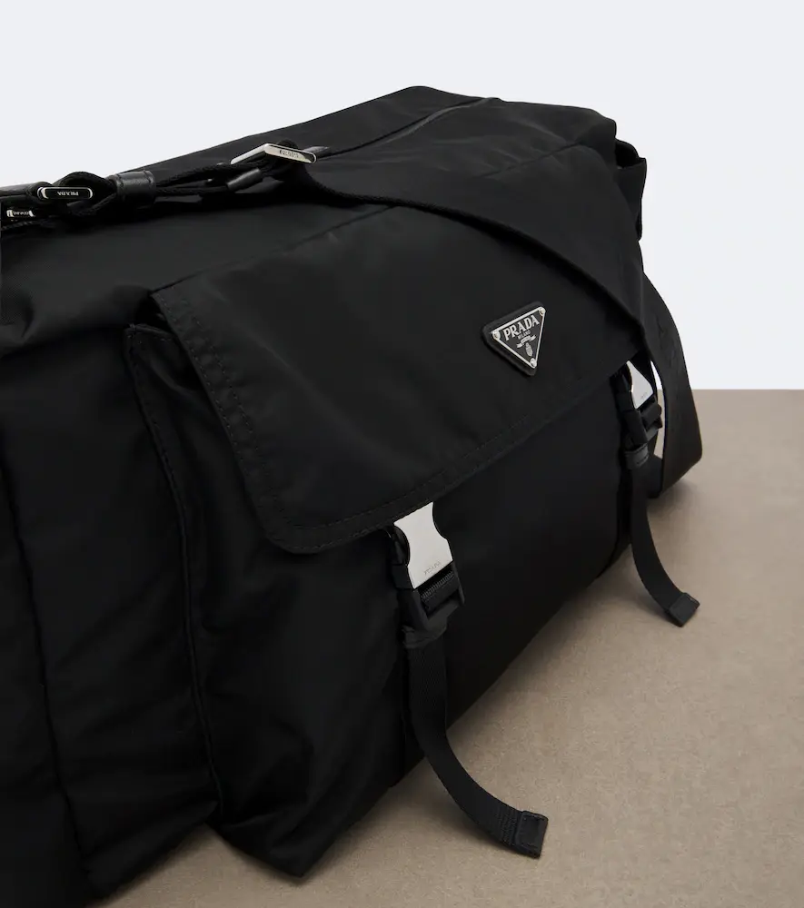 Prada Explore Re-Nylon duffel bag | Thumbnail 4 Prada Explore Re-Nylon duffel bag | Thumbnail 4